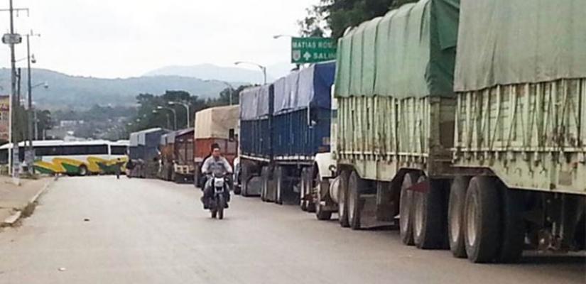 Por bloqueos carreteros en el Istmo, 8 empresas se van